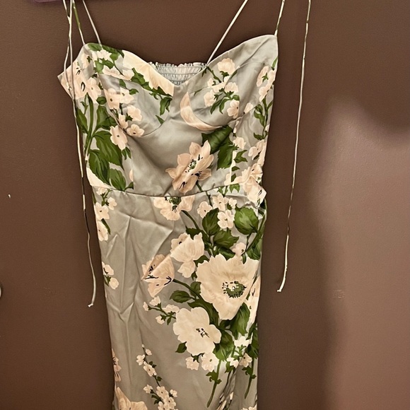 Reformation Marguerite Silk Dress - Picture 6 of 6